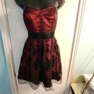 Trixxi formal/semi-formal dress, sz 3, red and black